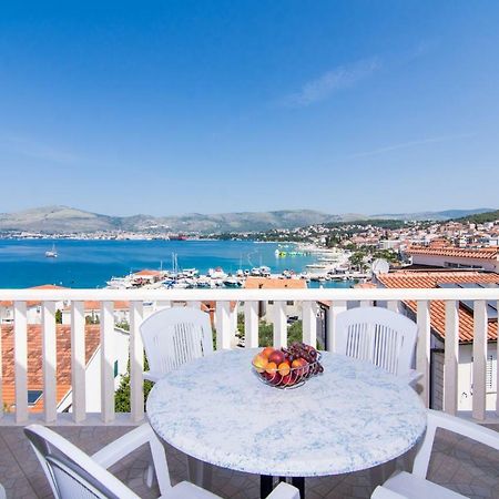 Apartmani Juric Trogir Exterior photo